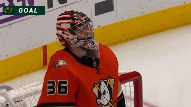 КАПРИЗОВ В СВОЕМ РЕПЕРТУАРЕ) ШИКАРНОЕ ИСПОЛНЕНИЕ смотреть онлайн