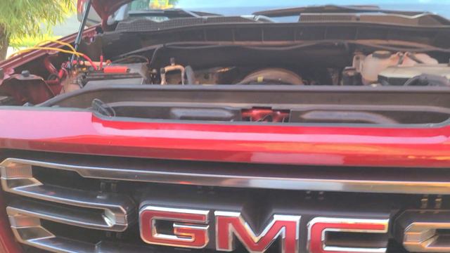 2021 GMC Sierra dead battery - how to enter the truck manually / portable 12v lithium power pack смотреть онлайн