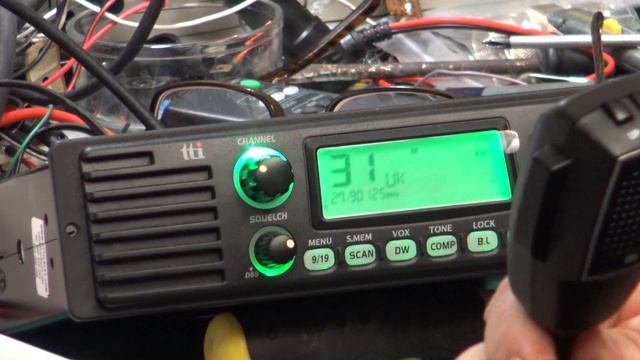 TTI TCB1100 UK CE MultiNorm CB radio (mobile) - On The Air test смотреть онлайн