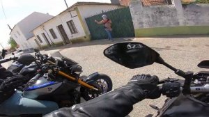 YAMAHA MT09 VS HONDA CB650R