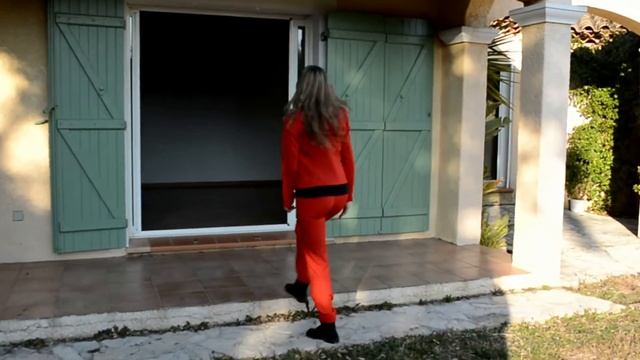 Красивый ДОМ на продажу во Франции в Тулоне, дом 140 кв/м и земля 2100 кв/м смотреть онлайн