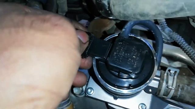 p2442 - secondary air injection system switching valve stuk Opn Bank 2 Toyota Lexus Gx (460) change смотреть онлайн