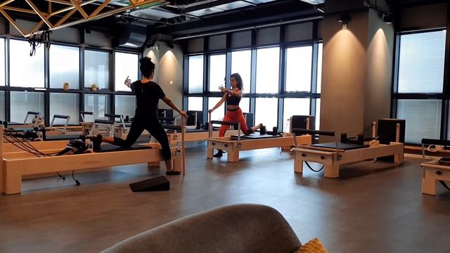 Pilates Reformer workout // Урок Пилатеса на Реформере // פילאטס מכשירים смотреть онлайн