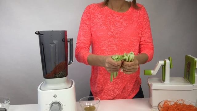 Спагетти из моркови для похудения! Низкокалорийный рецепт с сыроедным майонезом из семечек смотреть онлайн