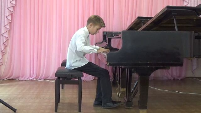 Медведев Вячеслав, 13 лет (преп. Розенбергер О.Н.). И.С. Бах "Инвенция" F; П.И. Чайковский "Март" смотреть онлайн