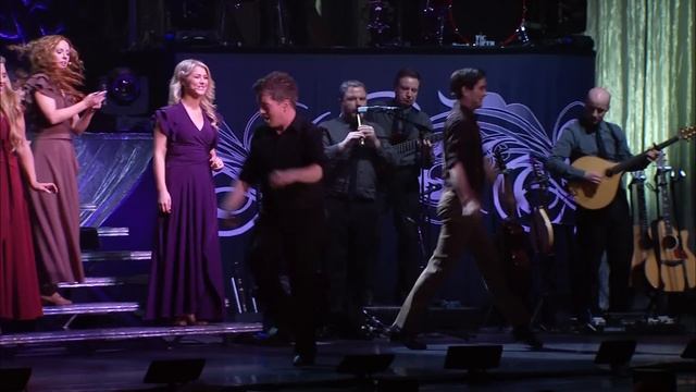 Téir Abhaile Riú (Live At Morris Performing Arts Center, South Bend, IN /2013) смотреть онлайн