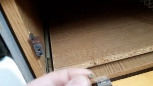 Установка магнитного мебельного фиксатора лайфхак как отметить место крепления удерживающей пластин