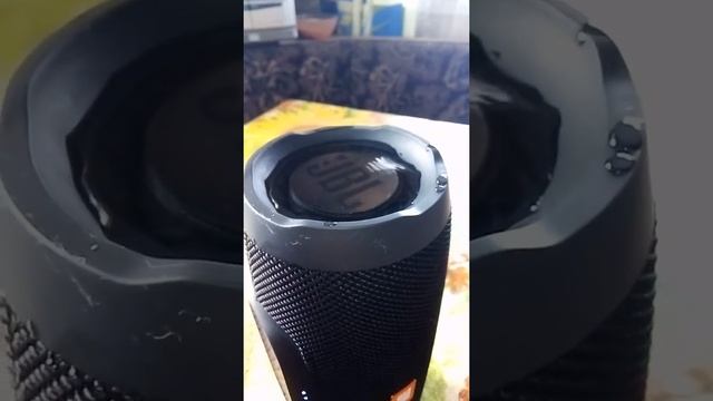 BASS TEST Не оригинальной JBL CHARGE 3 смотреть онлайн