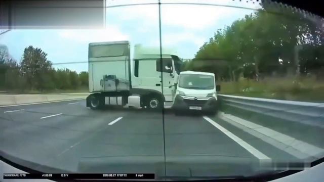 # watch where # you're going #смотри куда #едешь смотреть онлайн