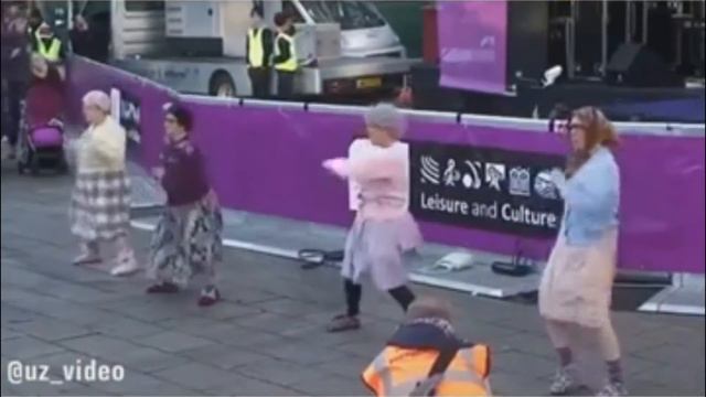 Когда через 70 лет встретился с друганами с GTA SAMP. смотреть онлайн