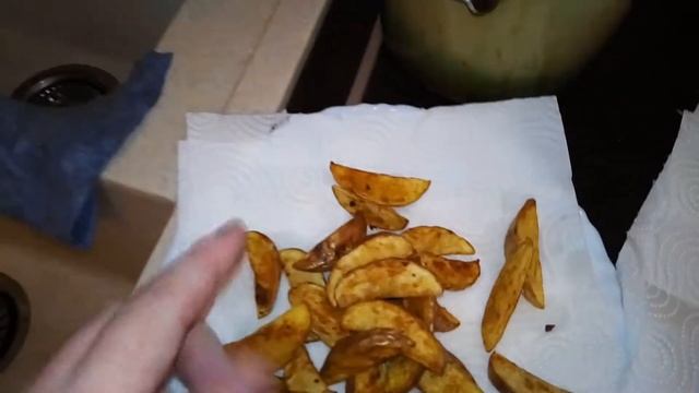 Приготовление картошки по деревенски.[во фритюре] смотреть онлайн