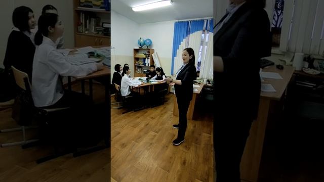 Урок биологии на английском.Тема урока" Gas exchange". Учитель: Оспанова У.Н. смотреть онлайн