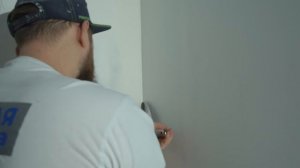 СЕКРЕТНАЯ ТЕХНИКА | Как приклеить малярный флизелин | Клеим Флизелин на стены