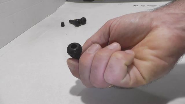 Ниппель для бескамерных шин. В чем подвох. Куда обратить внимание при покупке,а есть ли разница