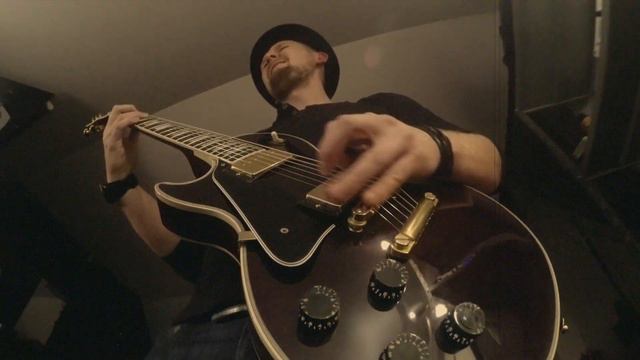 Tone Check Riff - Mesa Boogie Dual Rectifier + Two Notes Torpedo Live смотреть онлайн