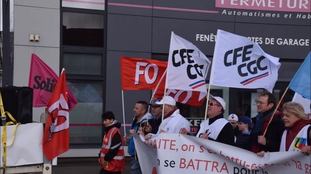 Saint Martin des Champs Rassemblement contre le projet de retraites Macron samedi 11 mars 2023 смотреть онлайн