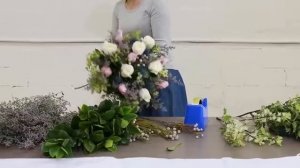 Букет из разноцветных роз  / Как Собрать Букет разноцветных РОЗ  МАСТЕР КЛАСС / Студия флористики
