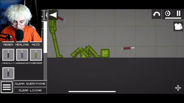 ? ДЕЛАЮ ЧЕЛОВЕКА-МНОГОНОЖКУ В MELON PLAYGROUND - Кошак Мелон Плейграунд смотреть онлайн