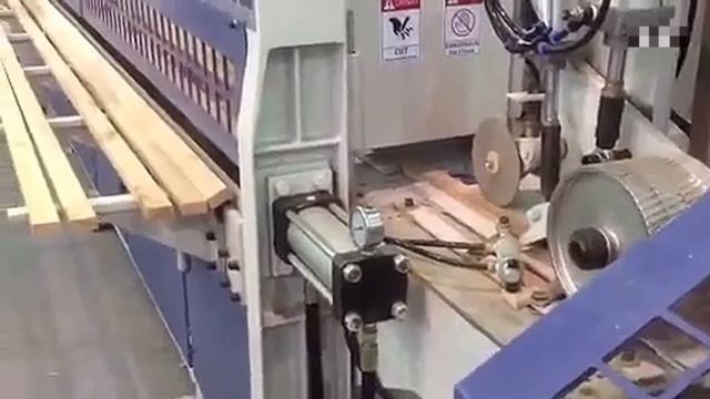 Автоматическая линия сращивания Beaver 150/6D | Производство клеенного мебельного щита смотреть онлайн