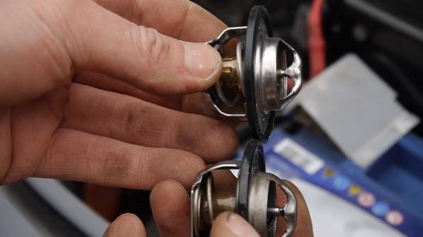 Как заменить термостат на Логане без потери жидкости