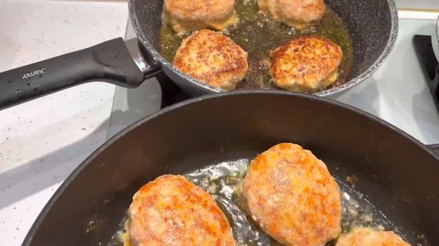 Однажды подписчик посоветовал рецепт очень вкусных куриных котлет эпизод №1619 смотреть онлайн