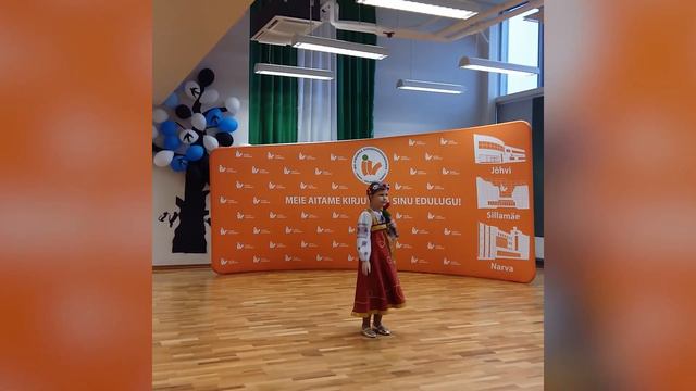 "Маков цвет" Арина Черкашина 8 лет/ Arina Tserkasina смотреть онлайн