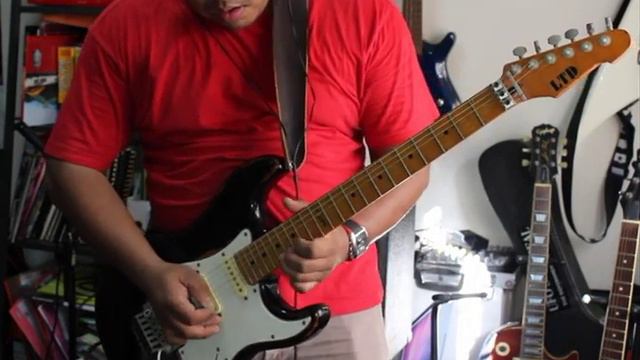 Powerslave (Dave Murray version guitar cover from Iron Maiden) смотреть онлайн