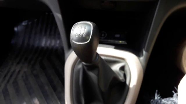 Car driving tutorial || For beginners || How to drive a car смотреть онлайн