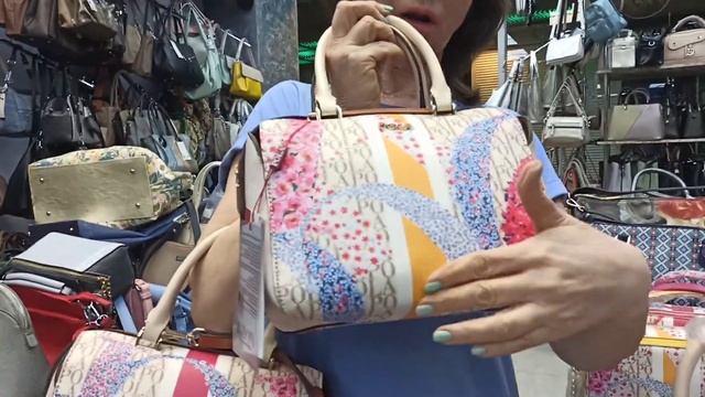 ДВЕ МОДЕЛИ СУМОЧЕК ? КРАСОТКИ ДЛЯ КРАСОТОК ? ЖДЁМ ЛЕТО ?? смотреть онлайн