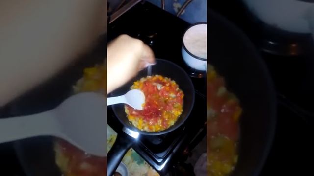 Перец болгарский фаршированный смотреть онлайн