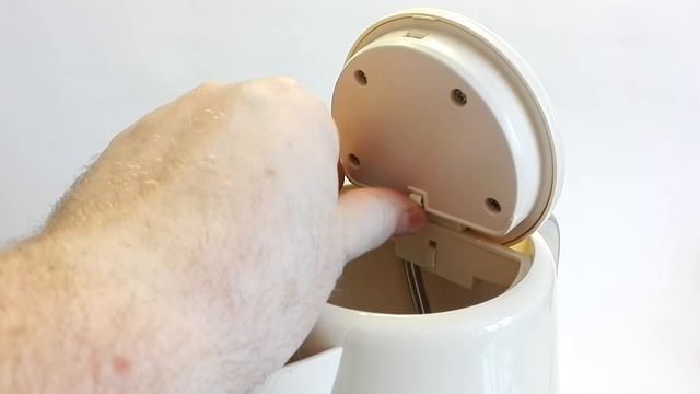 Чайник BOSCH TWK7507 открытие крышки смотреть онлайн