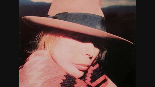 Joni Mitchell - Snakes & Ladders смотреть онлайн