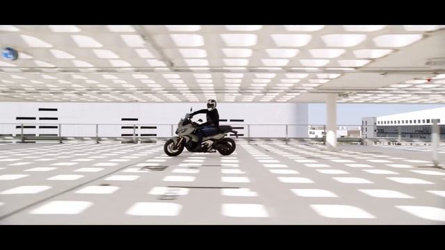 The New 2021 X-ADV Launch Film смотреть онлайн
