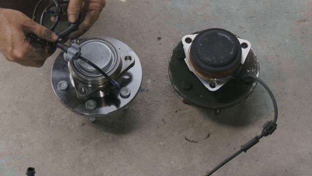 2003 Chevrolet Tahoe Wheel Hub Bearing смотреть онлайн