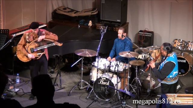 R. Carlos Nakai in Saint-Petersburge 2012, NEW трио Р. Карлоса Накаи from Megapolis смотреть онлайн