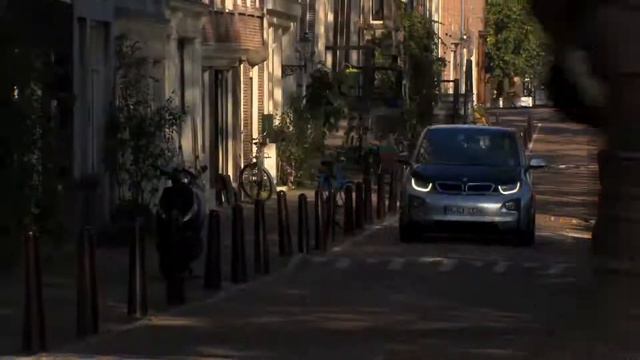 BMW i3 Ionic Silver. Driving Review смотреть онлайн