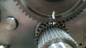 engine overhaul, Kubota v1505 engine rebuild, install piston, crankshaft, cylinder head..