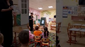 Занятие по рисованию в старшей группе.