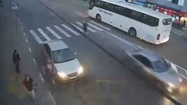 Разборка на дороге. смотреть онлайн