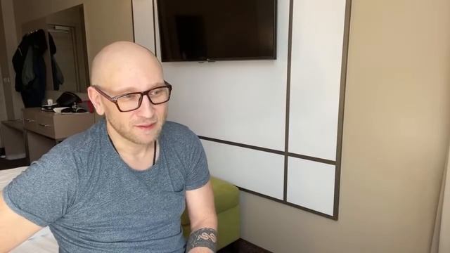 Где я? И почему я такой красивый?)) смотреть онлайн