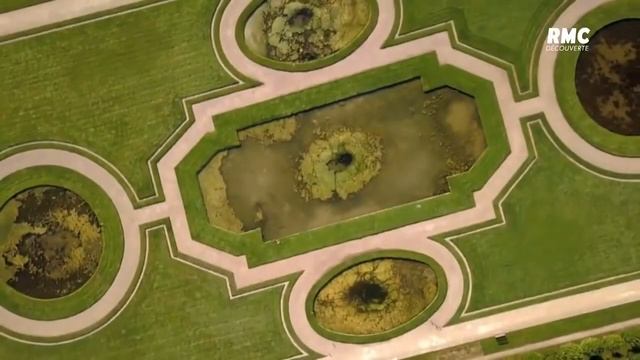 Architecture du château de Chantilly смотреть онлайн
