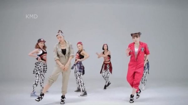 립서비스 (Lipservice) - 냠냠냠 (Yum Yum Yum) Mirrored Dance MV