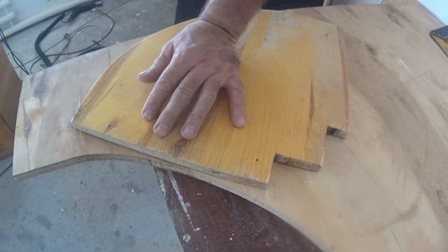 Свалка или вторая жизнь? Угловая полка из старой двери ! Dump or second life? смотреть онлайн