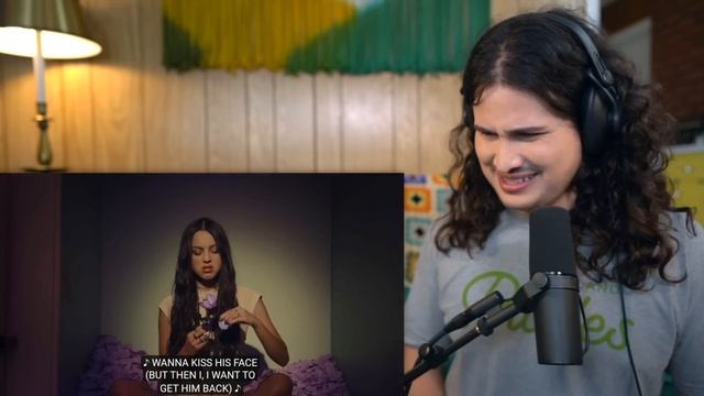 Vocal Coach Reacts to Olivia Rodrigo - get him back! смотреть онлайн