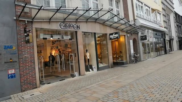 Утренняя прогулка в Германии по центру Билефельда. Почему немцы никуда не спешат?