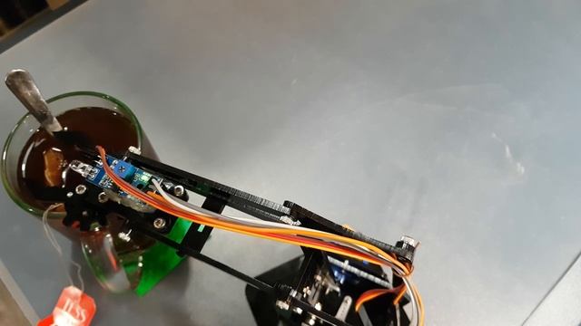 Манипулятор. Сахар в чай..mp4 смотреть онлайн