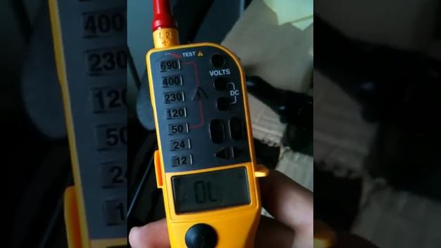 Fluke T150 (unpacking) смотреть онлайн