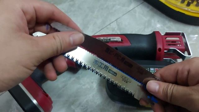 Máy Cưa Kiếm Nội địa Nhật 10v8 Giá 950k Chưa Sử Dụng 0888840578