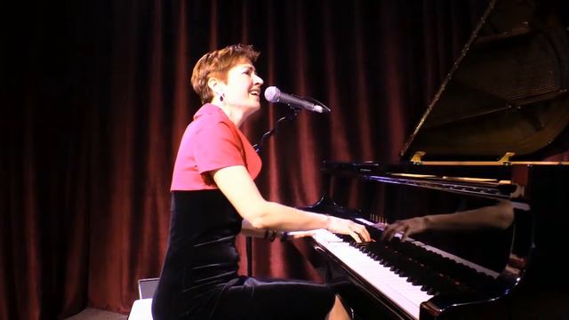 Екатерина Черноусова (I Don't Know How to Love Him) смотреть онлайн