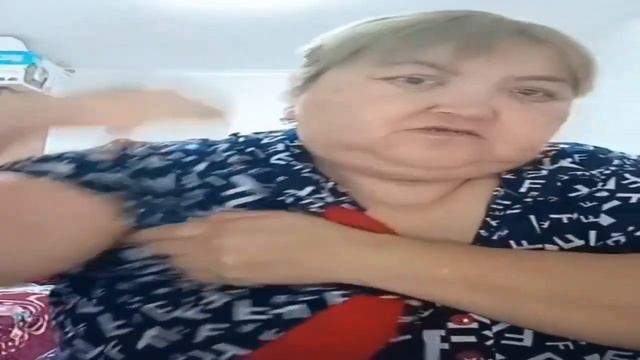 Бабка: ВО, СМОТРИ!!! смотреть онлайн